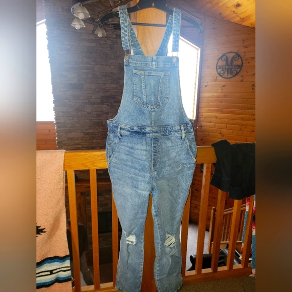 Old Navy Pants - Old Navy distressed overalls NWOT sz 14 -please see description